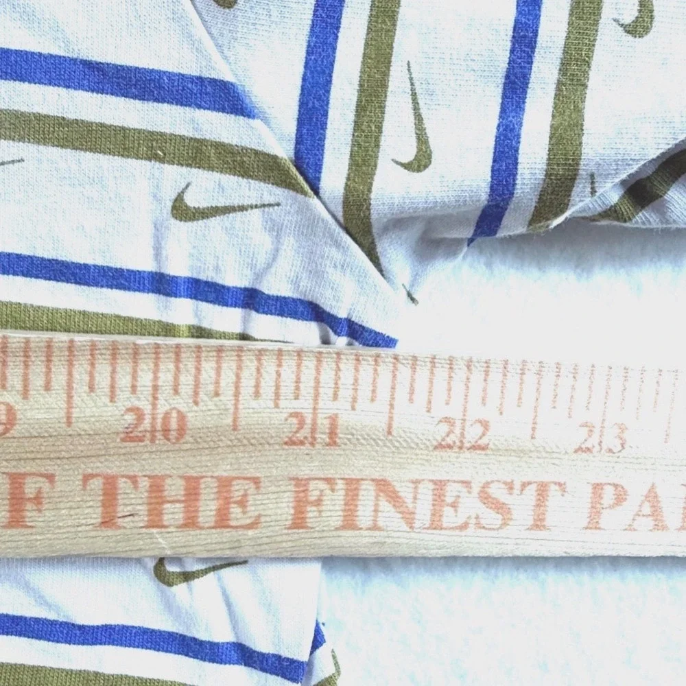 Nike T-Shirt Mens XL Striped All Over Print Swoosh Logo White Blue‎ Olive